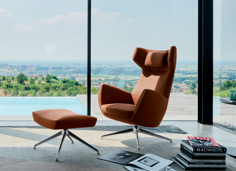 Armchair with stool TWILS, T-Vision